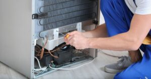 Refrigeração na Zona Leste | Climatização Perto de Mim Retirada de vazamento